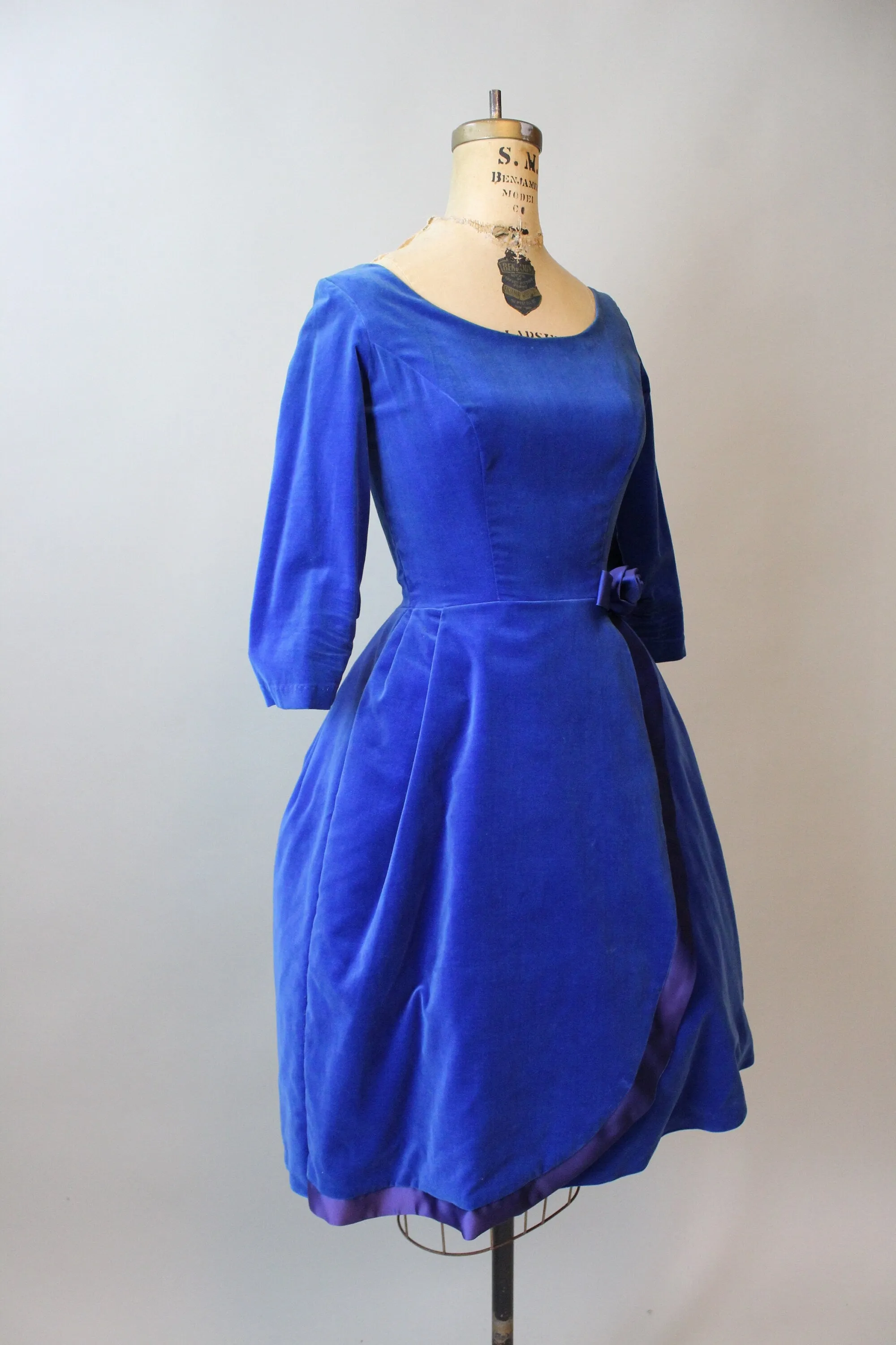 1950s COBALT velvet cocktail dress xs | new fall