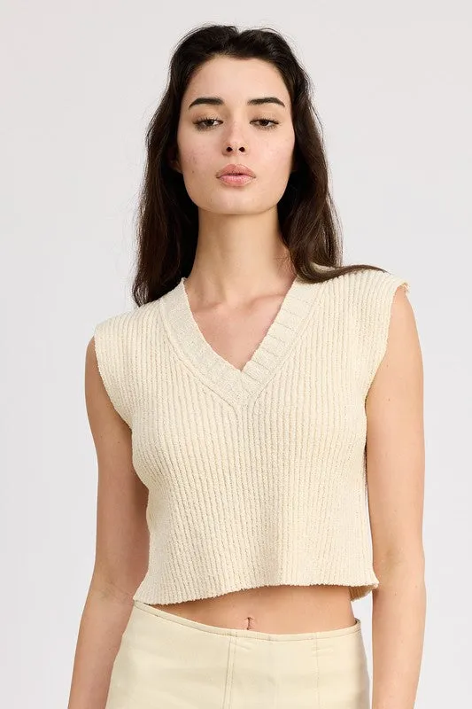 CROP VEST STYLE TOP