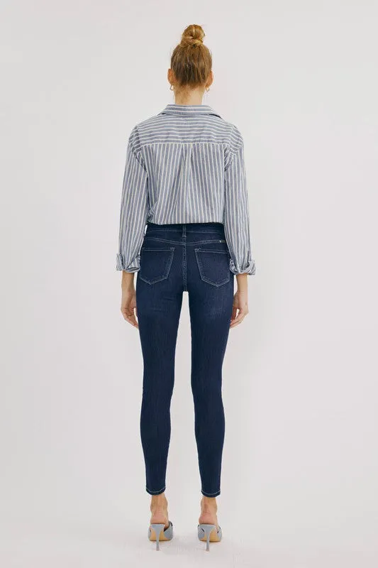 KanCan Mid Rise Basic Super Skinny. Fall Clearance!