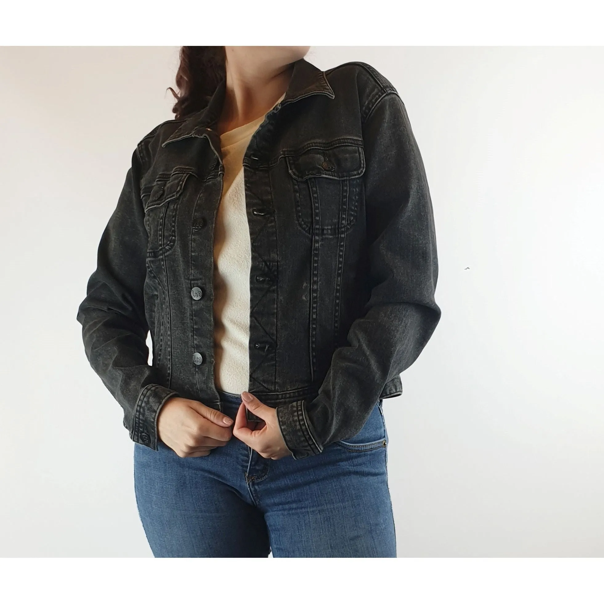 Lee black cropped denim jacket size 10