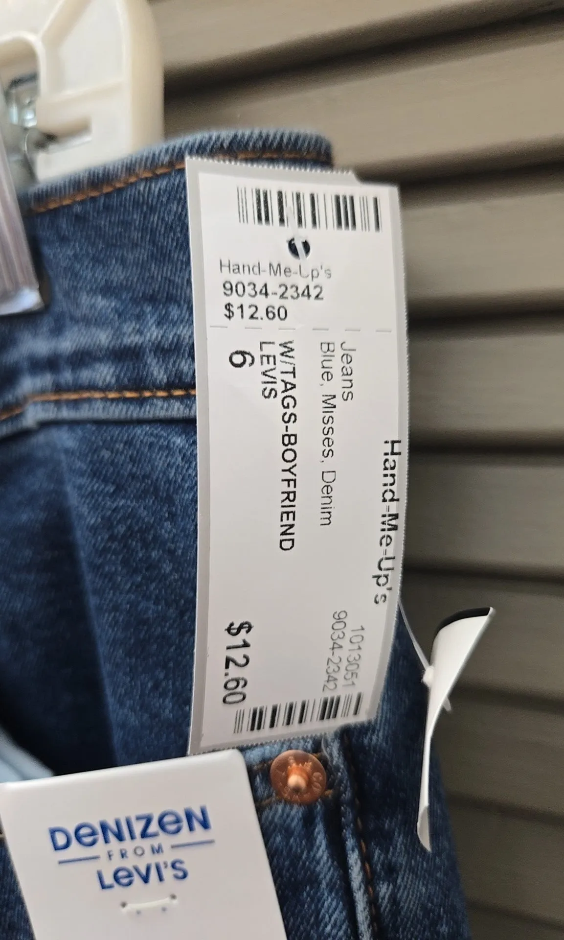 LEVIS Size 6 Jeans