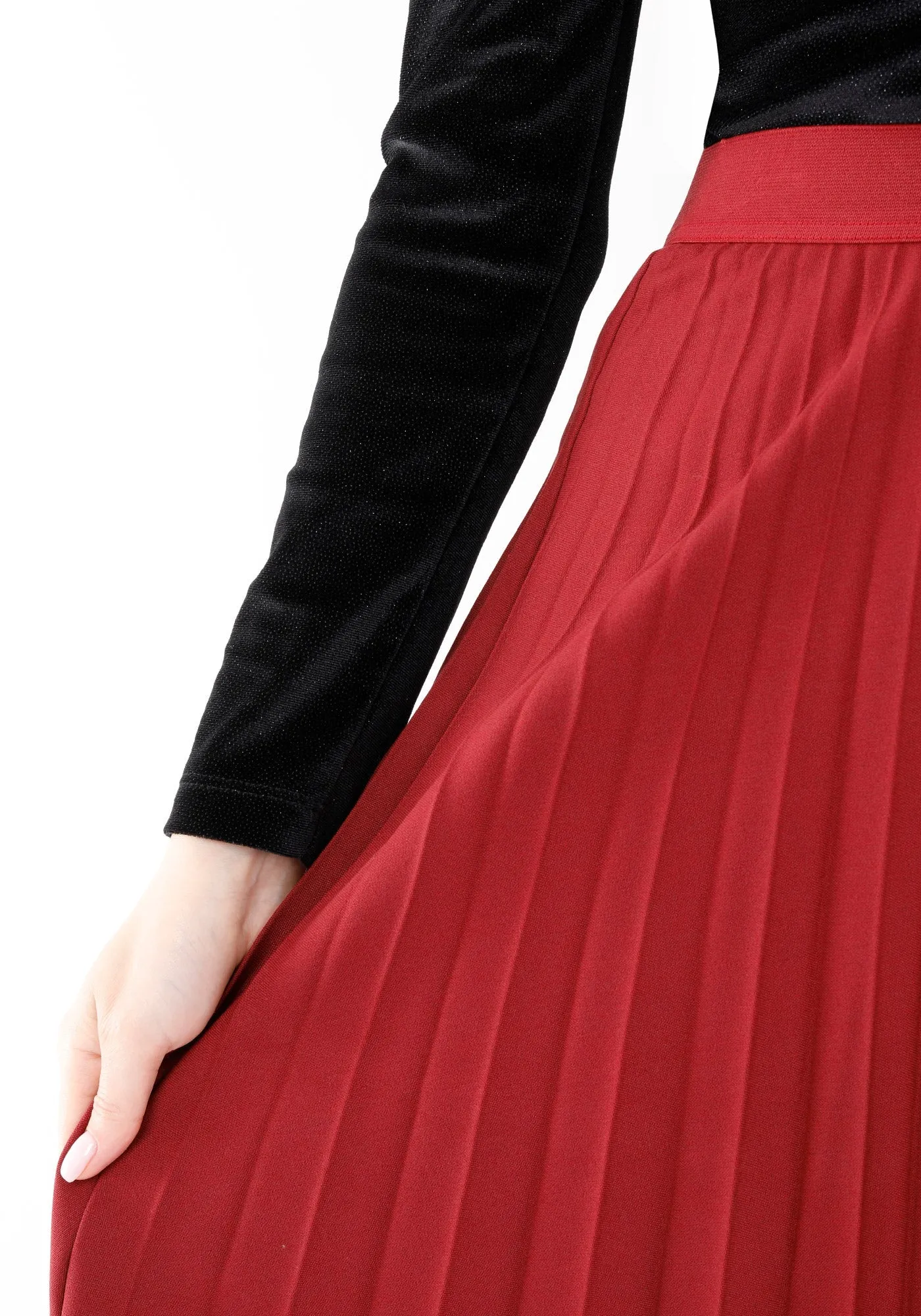 Midi Thin Pleated Below The Knee Skirt