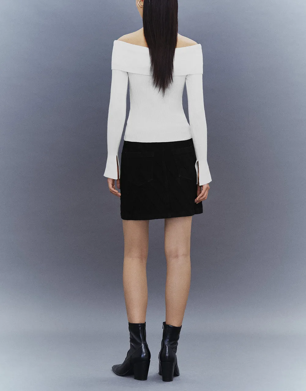 Off-Shoulder Skinny Knitted T-Shirt