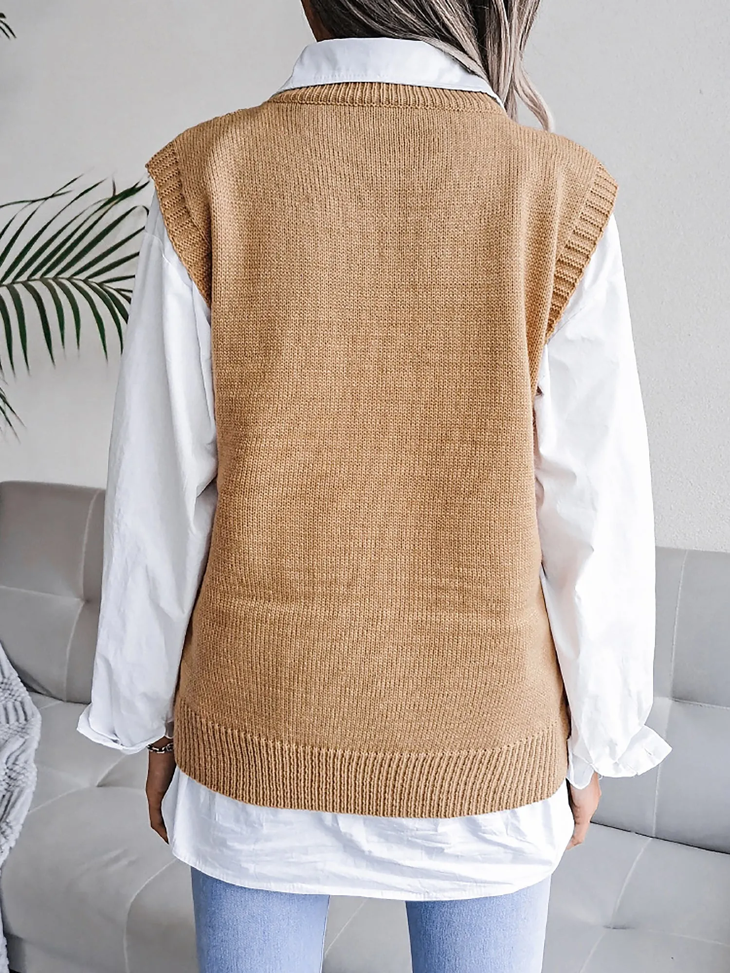 Round Neck Casual Knitted Solid Color Sweater Vest