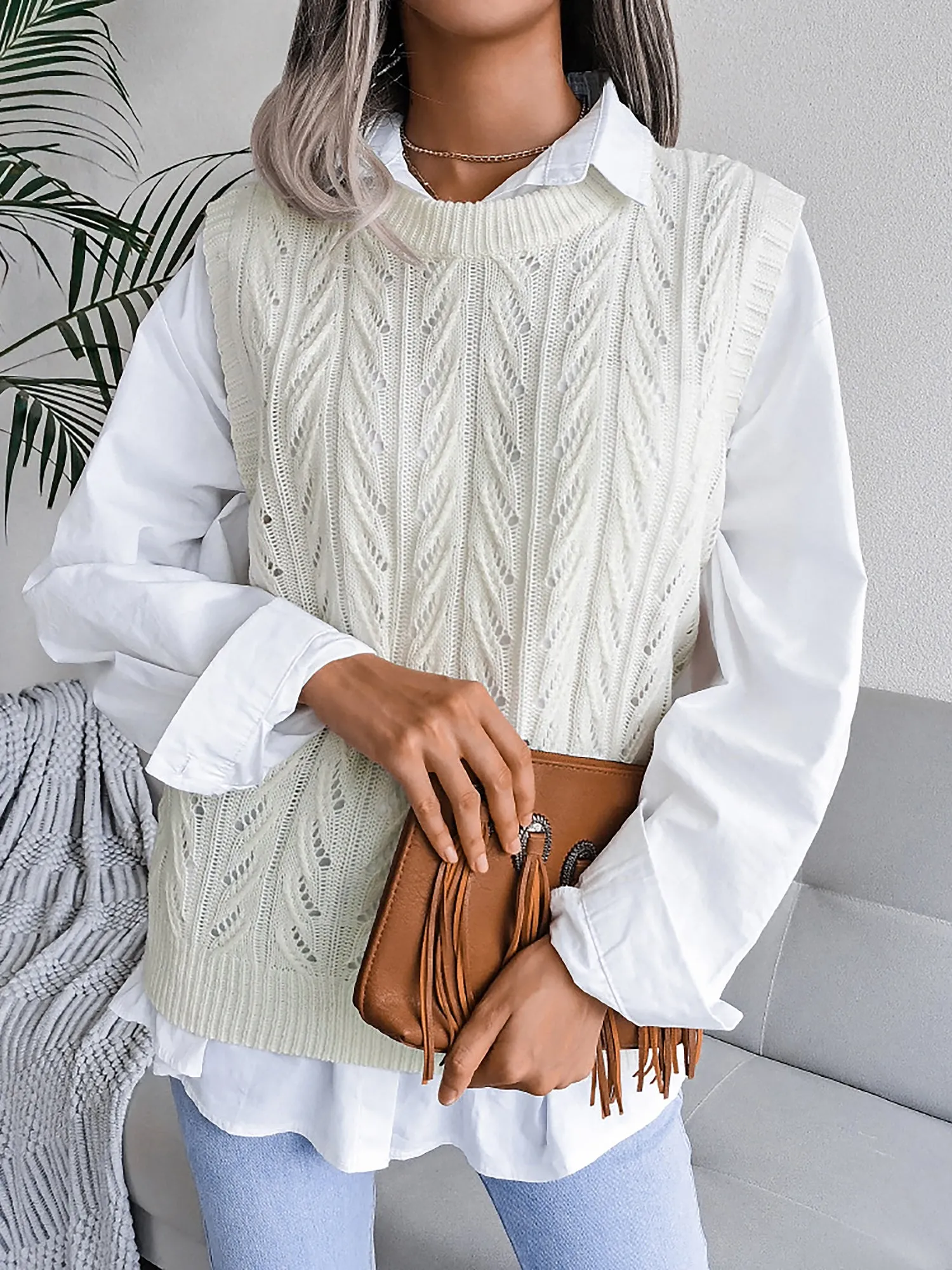Round Neck Casual Knitted Solid Color Sweater Vest