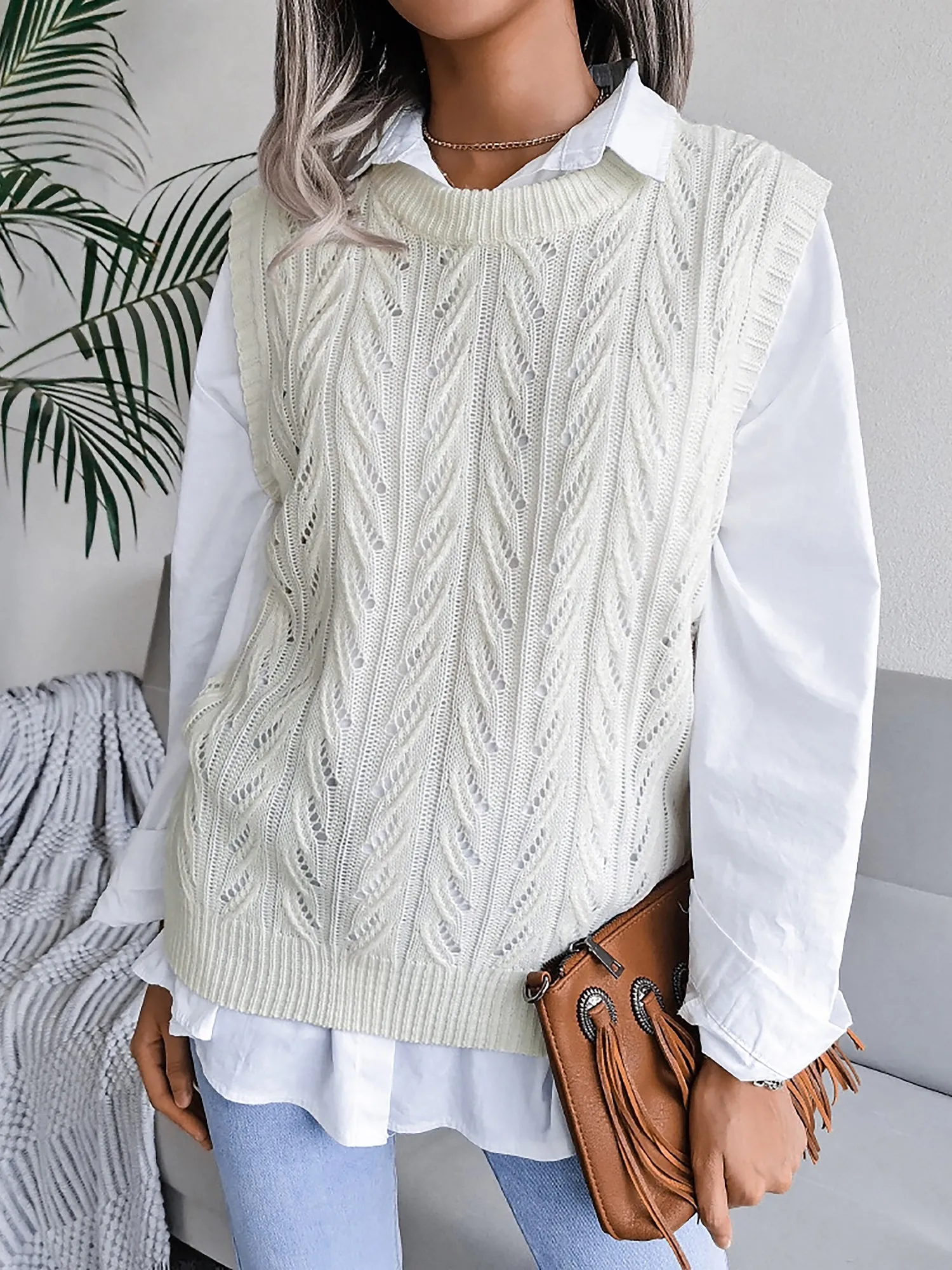 Round Neck Casual Knitted Solid Color Sweater Vest