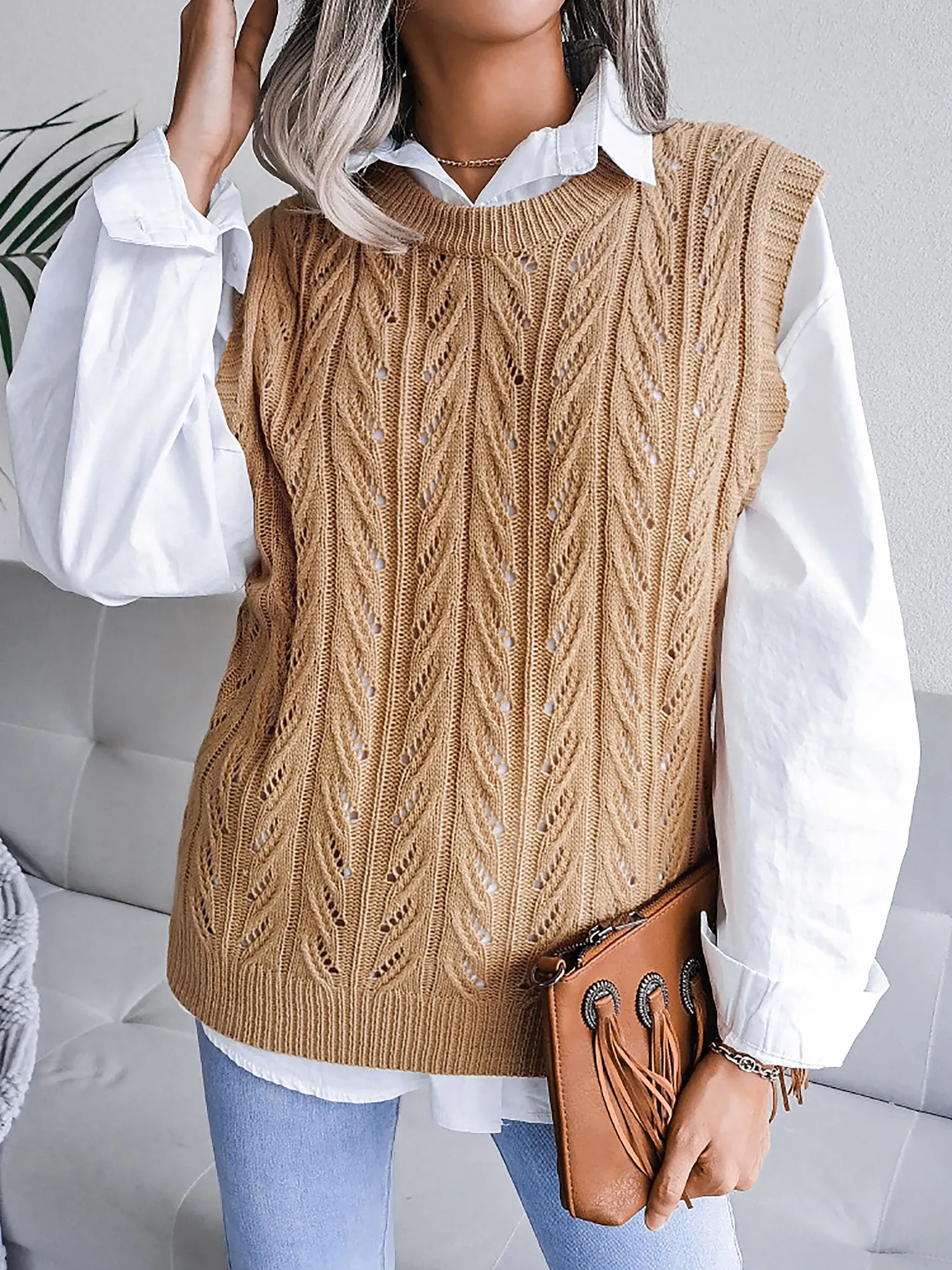 Round Neck Casual Knitted Solid Color Sweater Vest