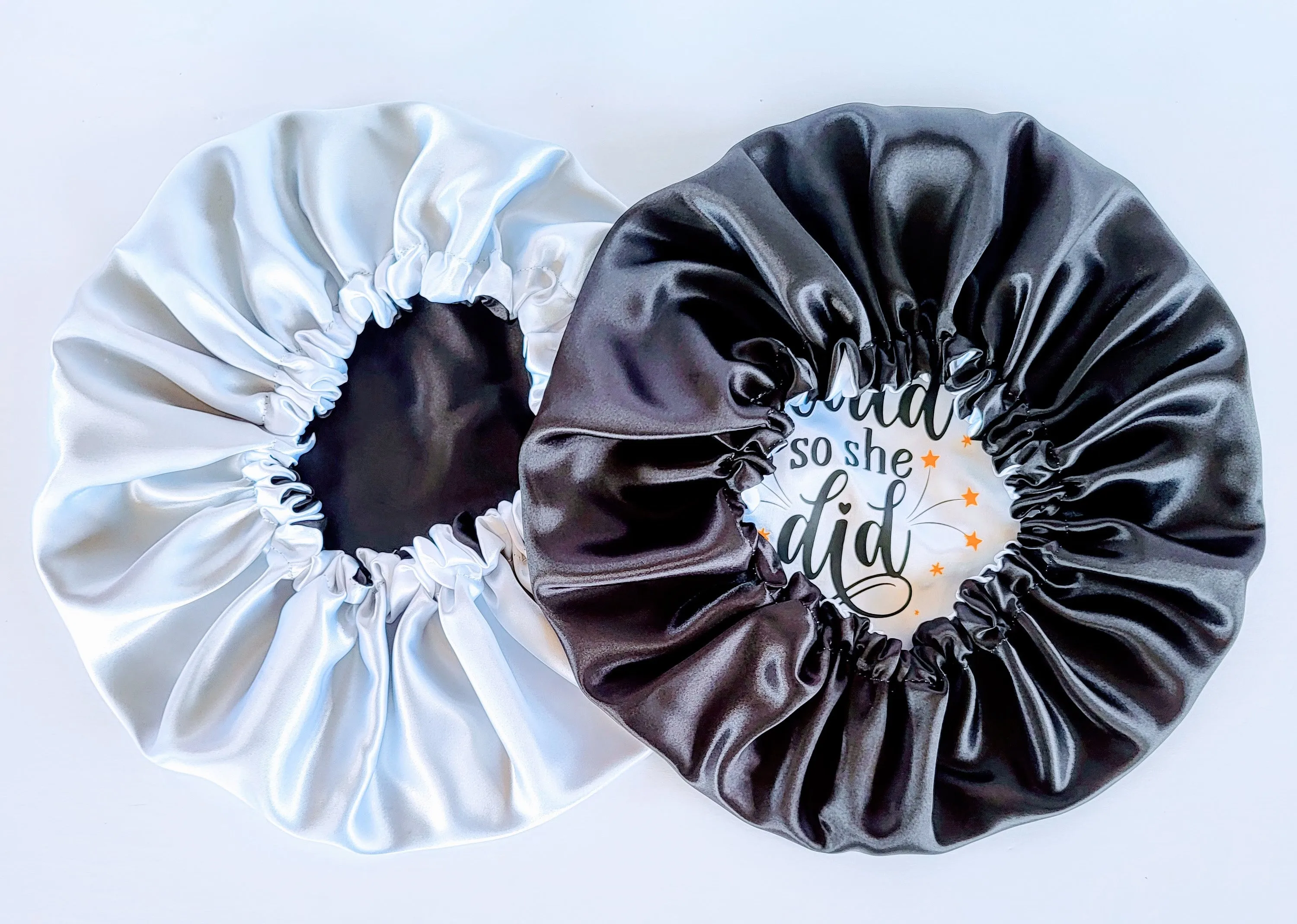 SHE'S A GRADUATE Reversible Sleeping Satin Hair Bonnet