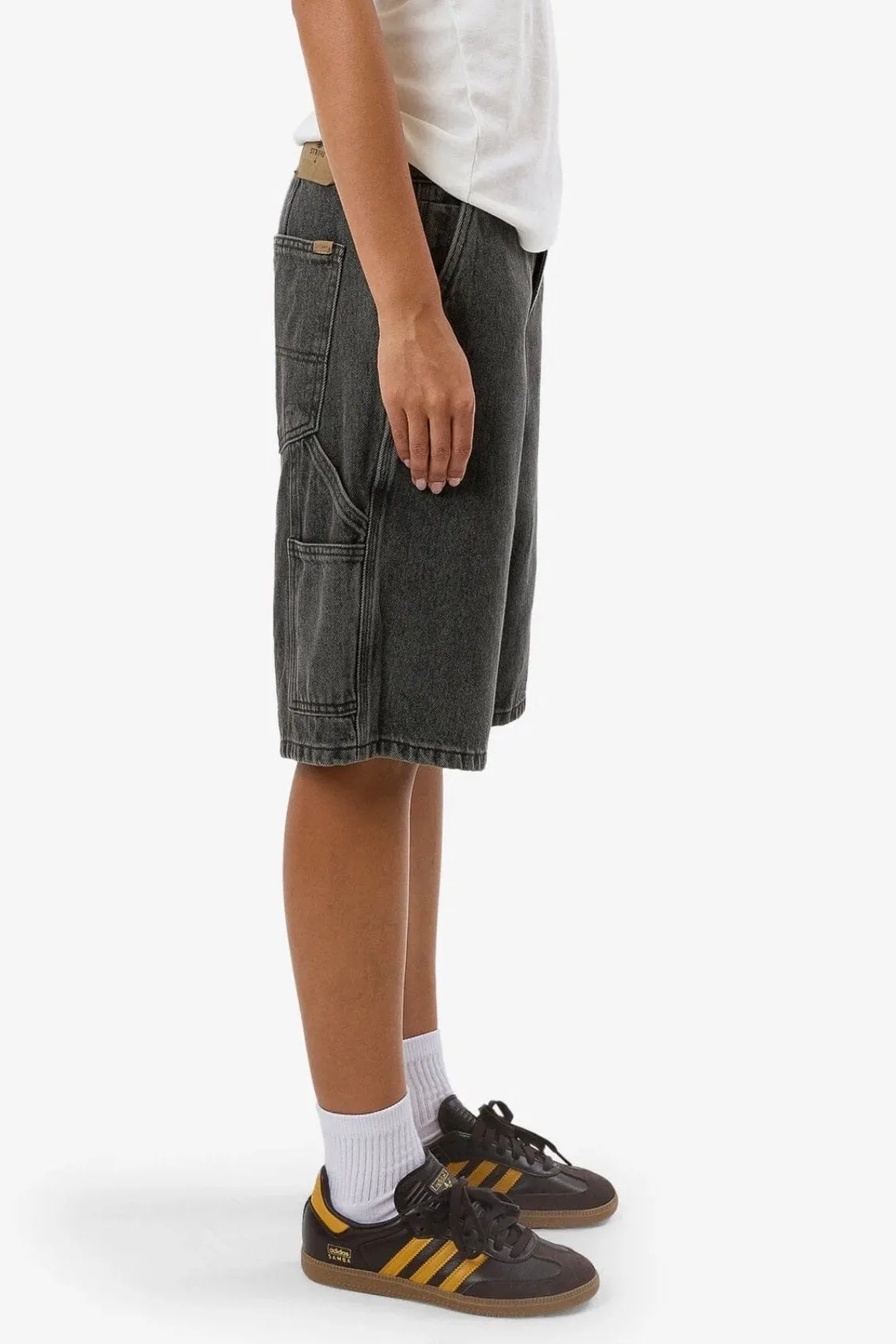 Slouch Carpenter Short Light Canteen Black