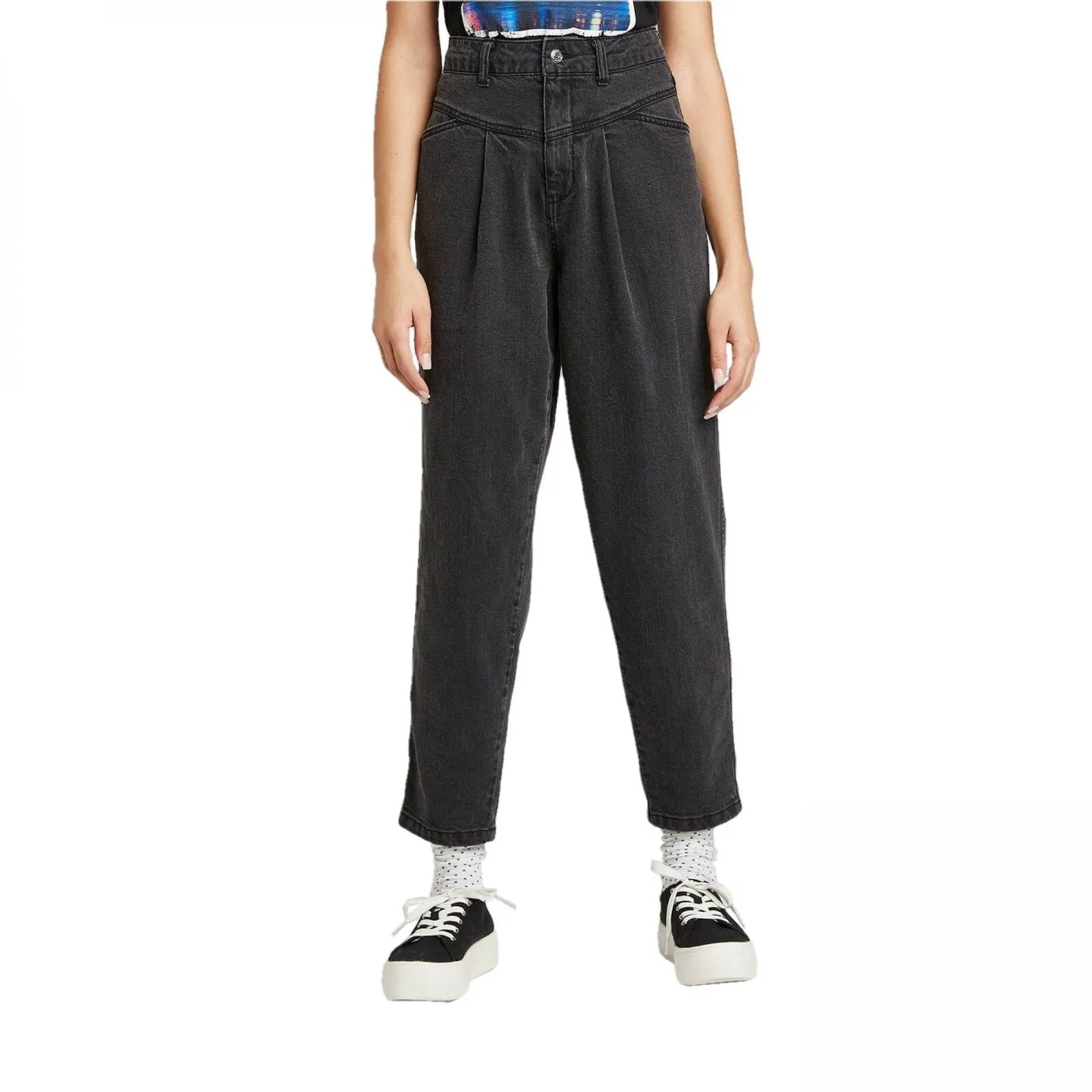 Wild Fable Women's High Rise Pleated Tapered Jeans