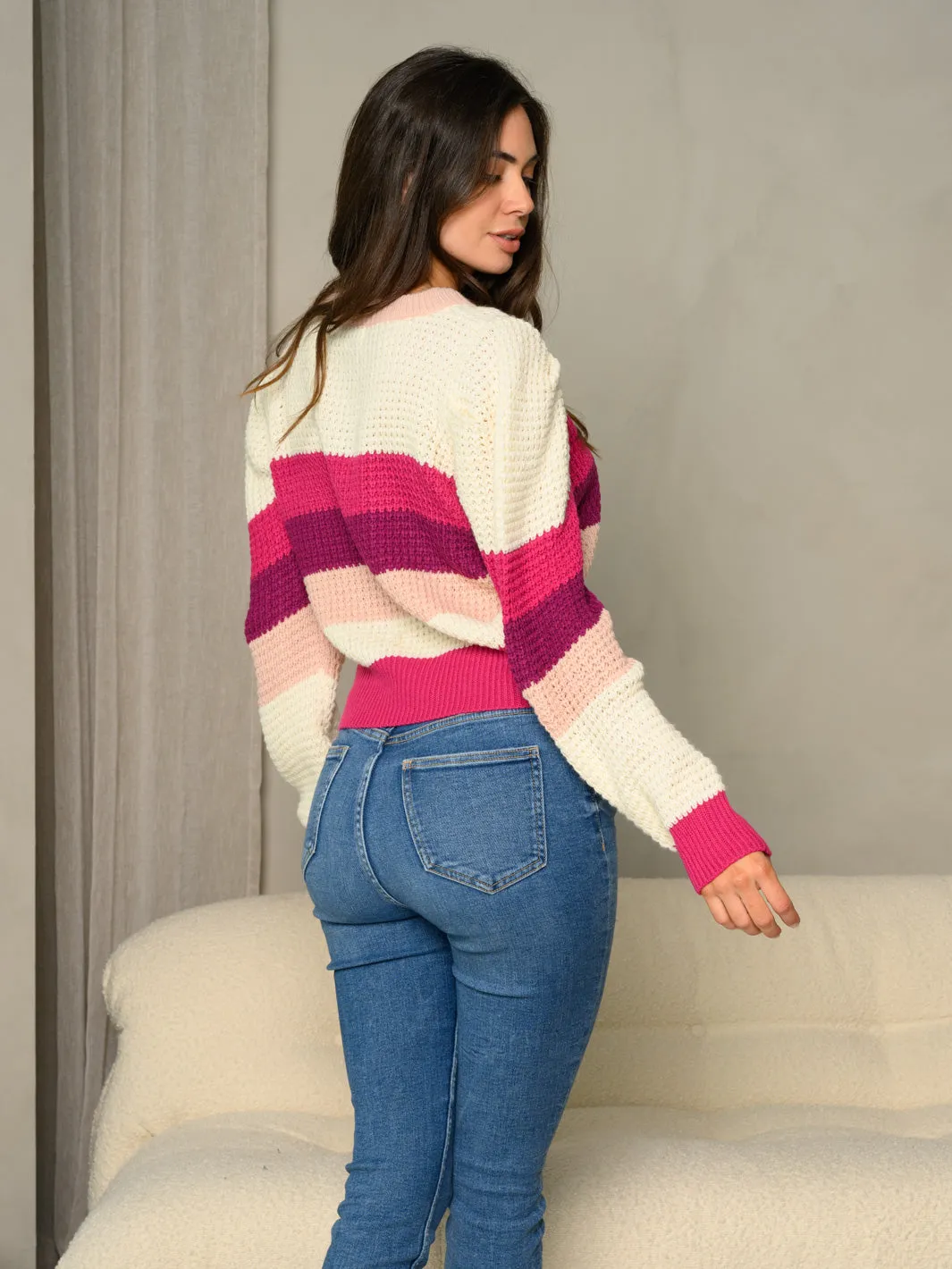 WOMEN'S STRIPED PUFF SLEEVE KNITTED SWEATER