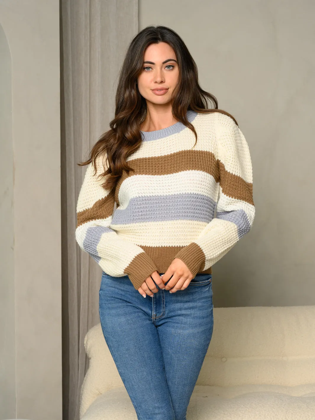 WOMEN'S STRIPED PUFF SLEEVE KNITTED SWEATER