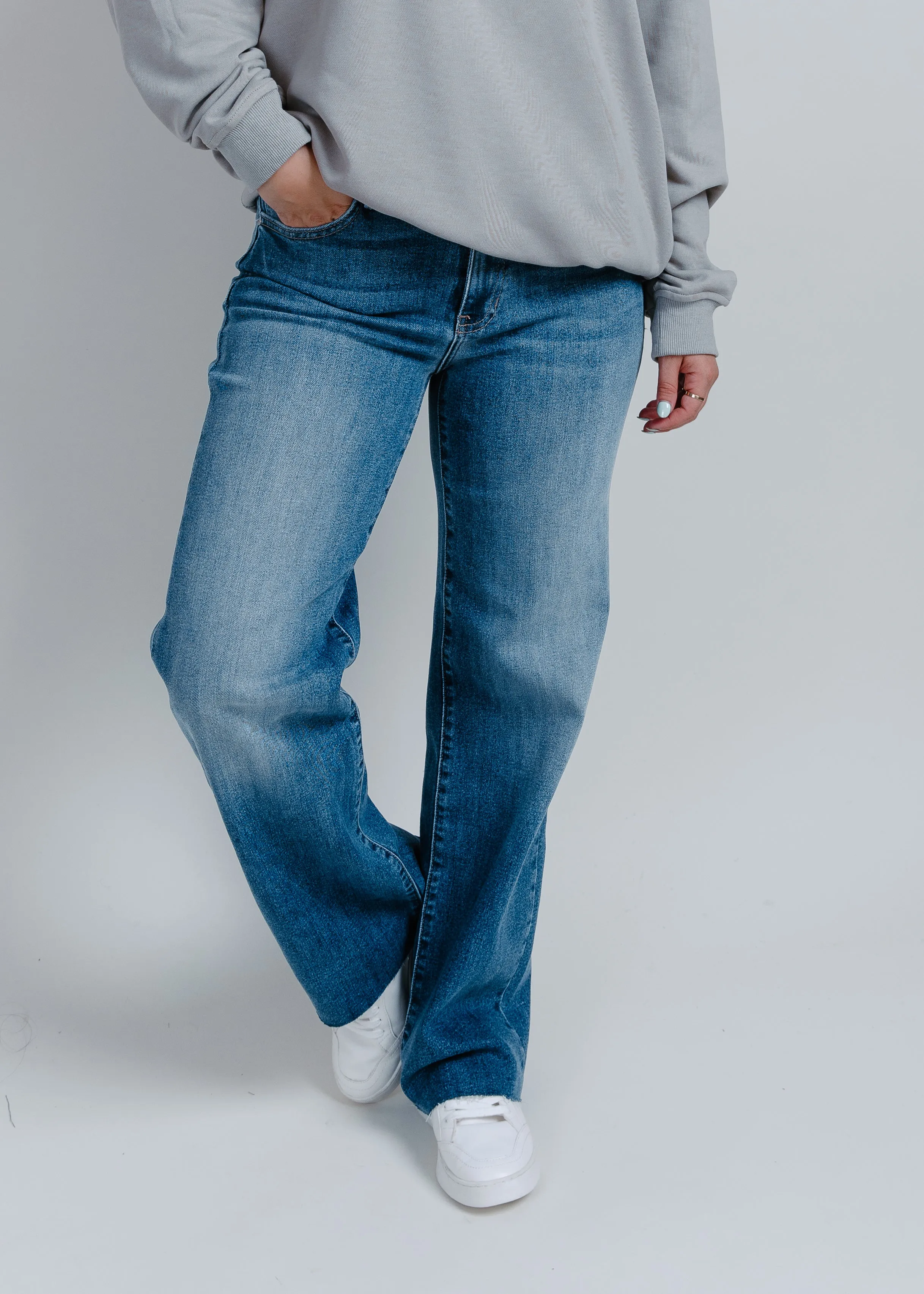 Wrenley Slim Palazzo Scissor Cut - Medium Wash